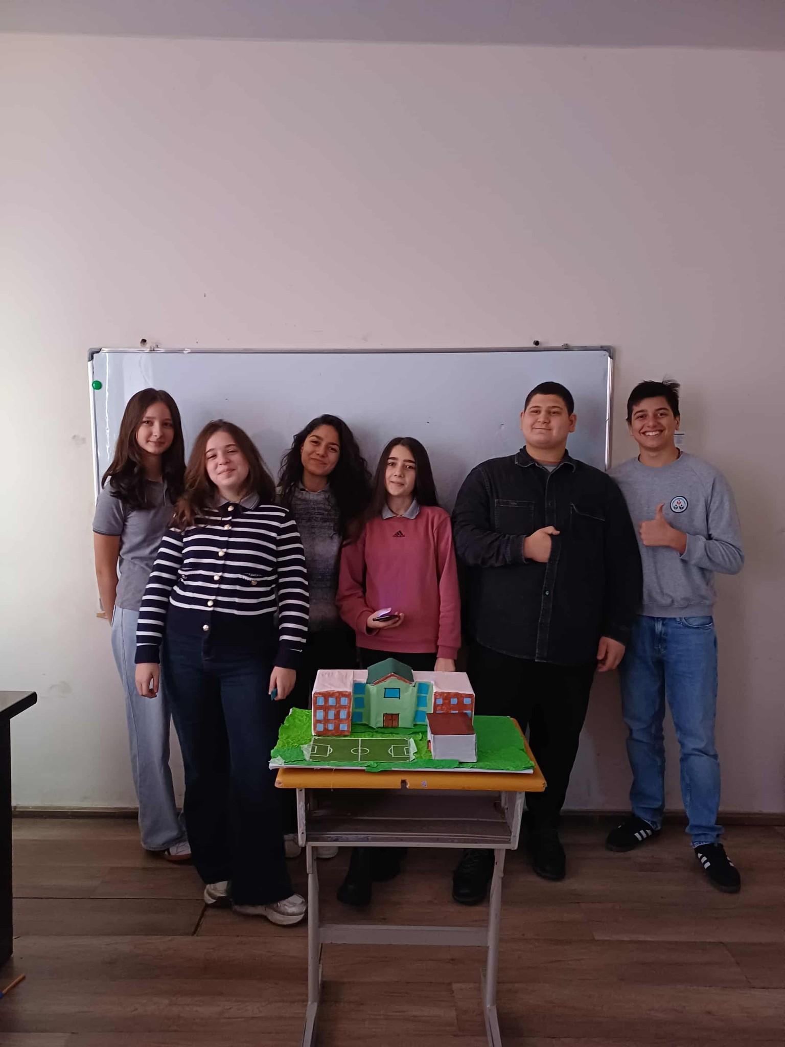 თემა: ,, My dream school